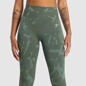 Gymshark adapt camo leggings